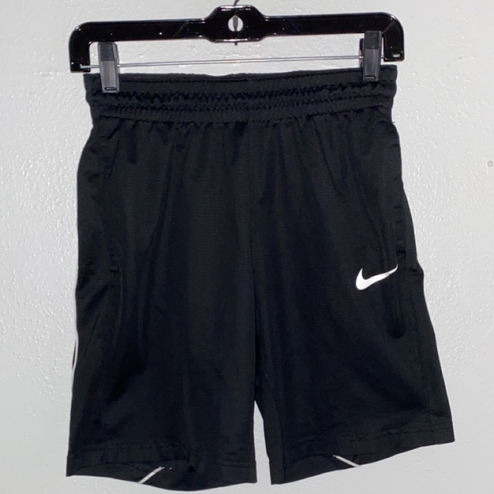 Women’s Small Nike Basketball Shorts